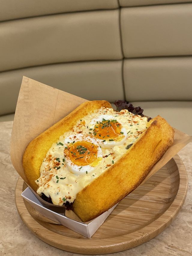 ［韓式奶油系簡約打卡cafe]
