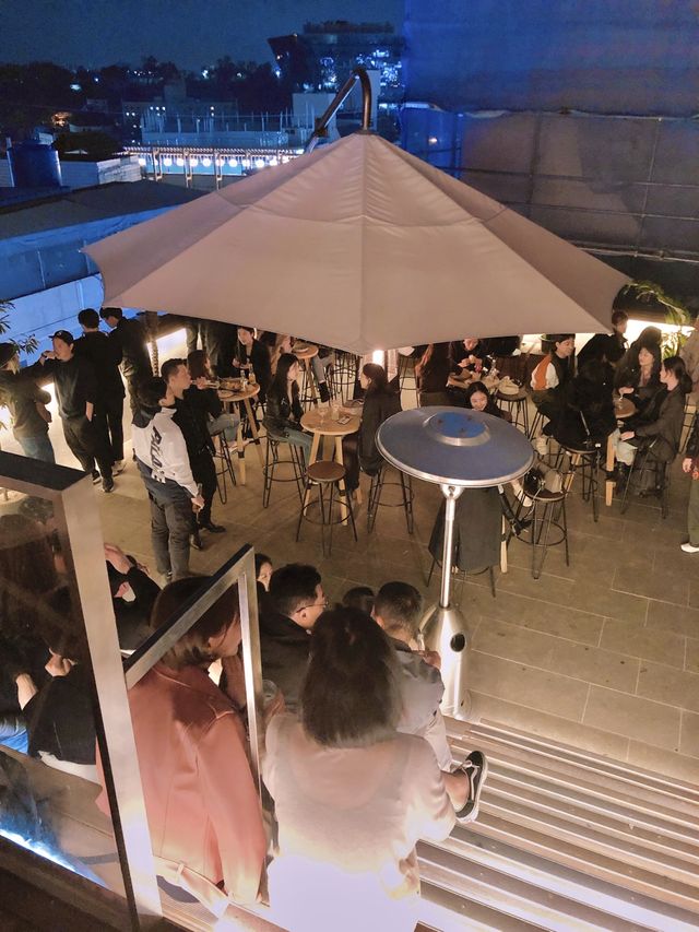 외쿡갬성 가득 이태원 핫플 : 카사코로나 서울 🍹