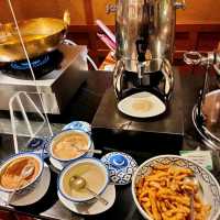 buffet นานาชาติ ฟัวกราส์ วากิว ขาหมู เป็ดปักกิ่ง