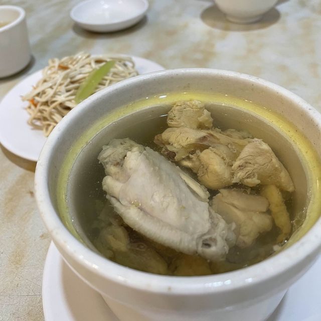 台北市中正區 ｜ 黄龍莊