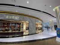 เดินช๊อปปิ้ง King Power  รางน้ำ 