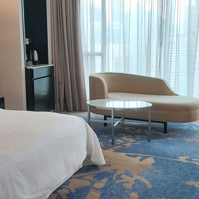 Stunning hotel in the middle of the town