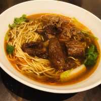 好吃美食報報🐮🥩🍜史大華精緻麵食安和店