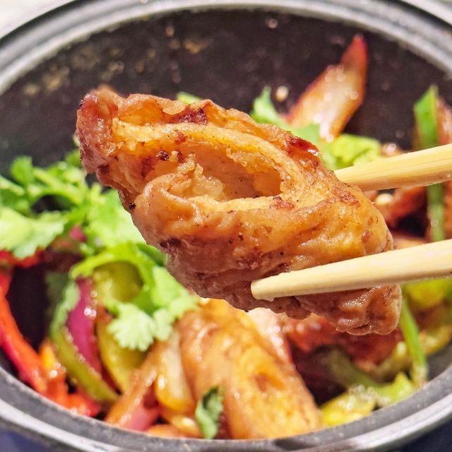 任食😍燒乳鴿🦆、咖哩軟殼蟹🦀同埋脆皮大腸🐖乾鍋