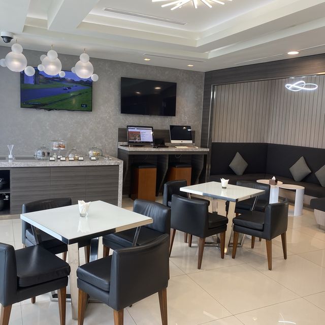 Tea break at JPO Lounge 