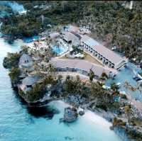 New beach resort in Anda, Bohol🏖

BUGNAW SI-