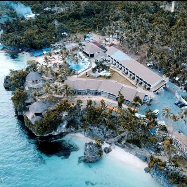 New beach resort in Anda, Bohol🏖

BUGNAW SI-