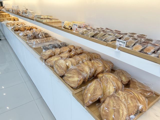 基隆知名老店｜建興餅店在台北東湖也買得到了～