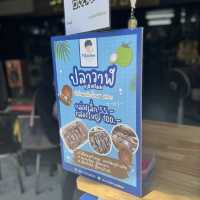 ขนมบ้าบิ่นร้านดังมาแรง ในเชียงใหม่ ร้าน”ปลาวาฬ”