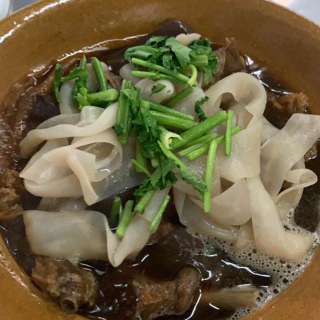 เซี้ยะ ก๋วยเตี๋ยวเป็ด อร่อยยืนหนึ่ง จริงๆ