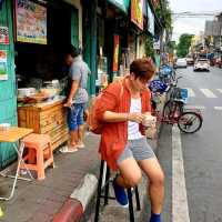 ตำนานขนมบัวลอย ย่านแพร่งนรา