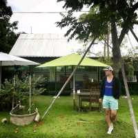 คาเฟ่เล็กๆ ในสวนผลไม้