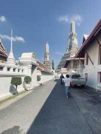 วัดอรุณราชวรารามราชวรมหาวิหาร | กรุงเทพ