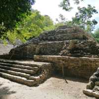 Climbing Coba's pyramid 