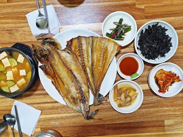 시청 생선구이 맛집. 신성식당