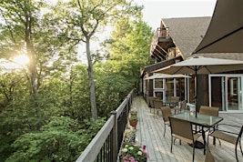 Spring Bloom: A Spring Equinox Wellness Retreat | Manoir de la Forêt