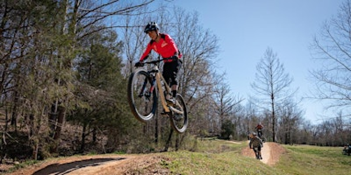 Mountain Bike JUMP & DROP Clinic | North Bentonville Trail