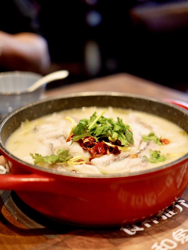 又係我最愛食既酸菜魚
