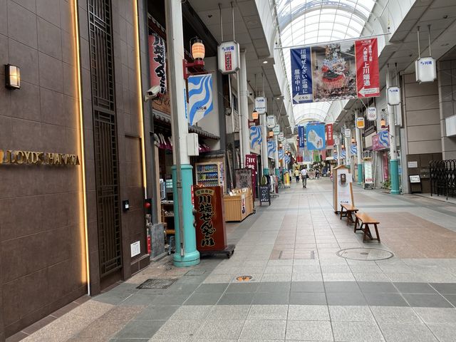 博多祇園山笠の雰囲気と甘味を味わう。