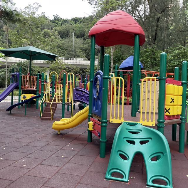 免費大型兒童遊樂場