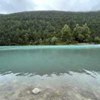 Luscious Turquoise Lake in Lijiang 