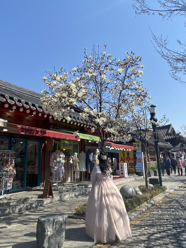 한복이 가장 잘 어울리는 그 곳 ‘전주한옥마을’