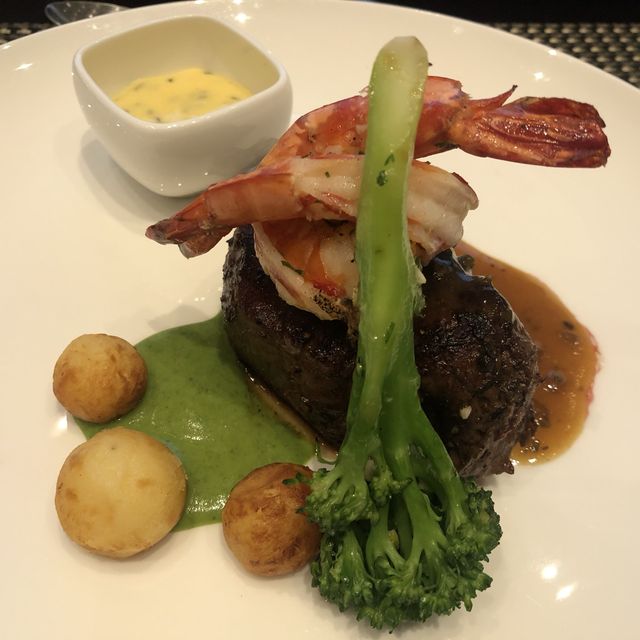 호짬 맛집 그랜드 비스트로 