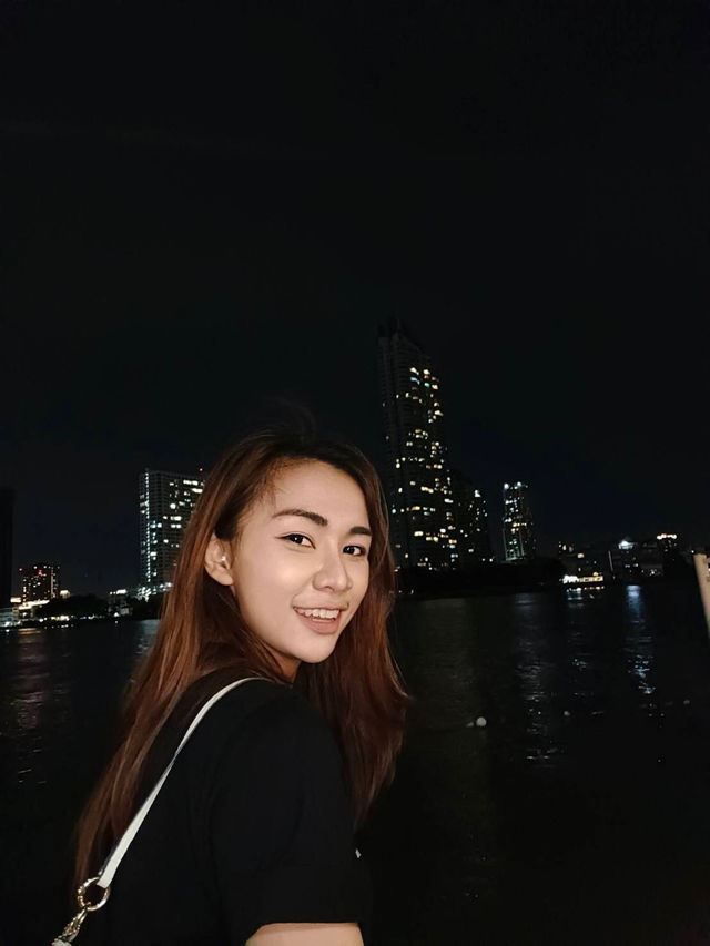 Asiatique The Riverfront