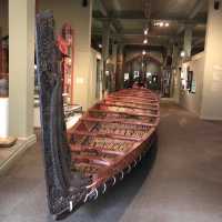 DISPLAY OF MAORI CULTURE AND PEOPLE