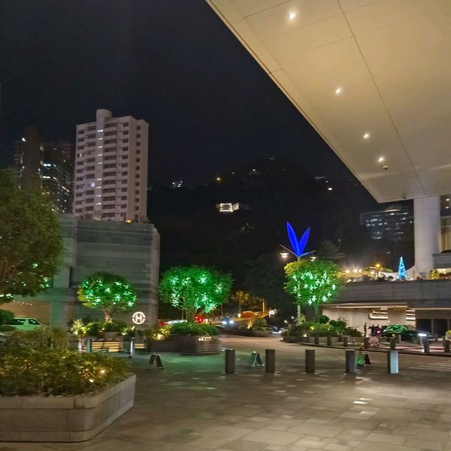 奕居，特具一格！