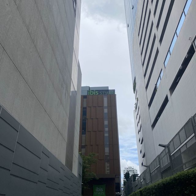 โรงแรม ย่าน สาธร ตกแต่งสวย น่าไปพักผ่อนและถ่ายรุป