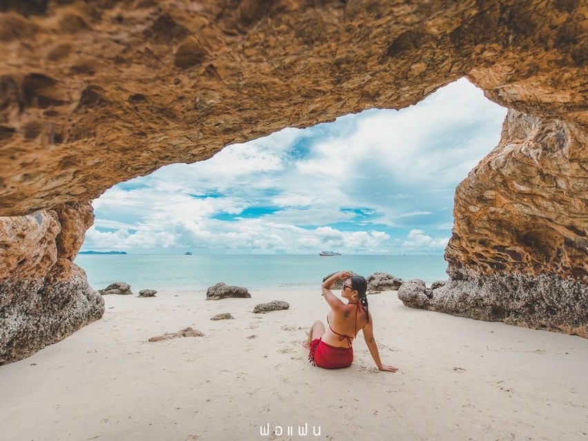 ถ้ำ(ไม่)ลับเกาะล้าน | Trip.com พัทยา