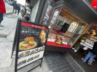 京都　嵐山で1番人気で1番並んでるゆばチーズ屋さん🐷