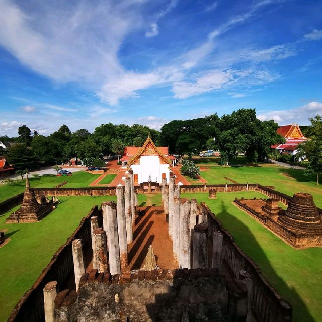 โบราณสถานวัดพระศรีรัตนมหาธาตุ ศรีสัชนาลัย 