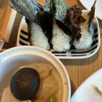 [ウェスティン都ホテル京都]の朝ごはんとラウンジ