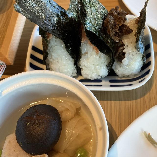 [ウェスティン都ホテル京都]の朝ごはんとラウンジ