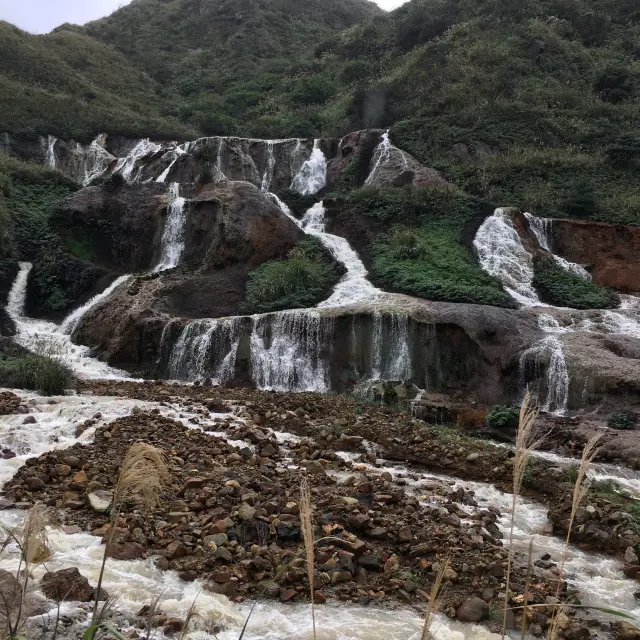 beautiful scenery of waterfall