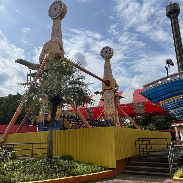 【タイ/バンコク】タイで一番大きい遊園地「サイアムアメージングパーク」