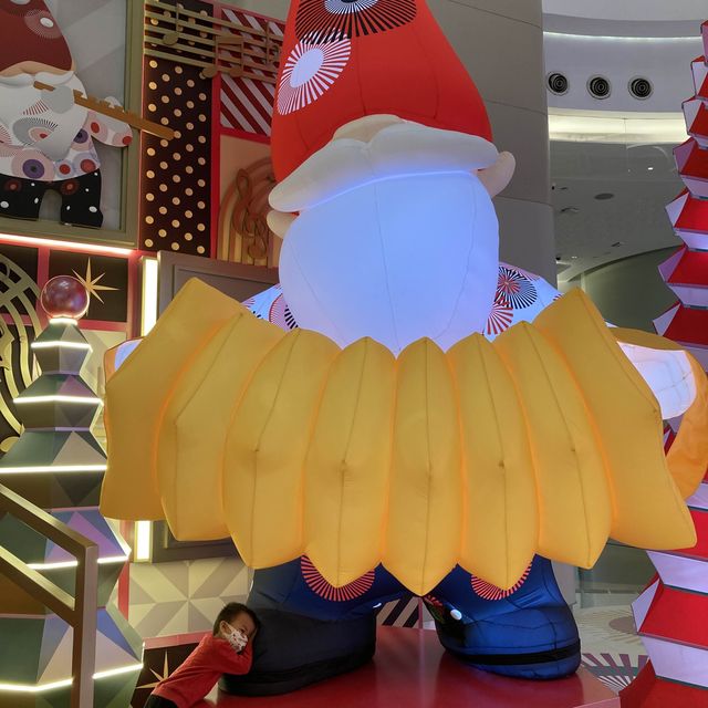 《炫彩管樂花園🎺 & 巨型聖誕手風琴拱門🎅🏻@希慎廣場》