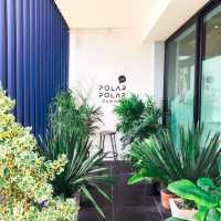 POLAR POLAR​ CAMPUS​ CAFE