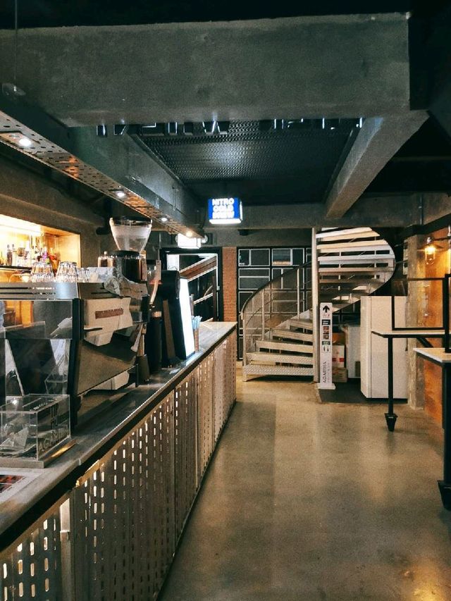 Agartha Coffee & Co. ☕ (คาเฟ่เท่ๆ ใกล้ซีคอนบางแค)