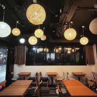 Major and Minor Cafe