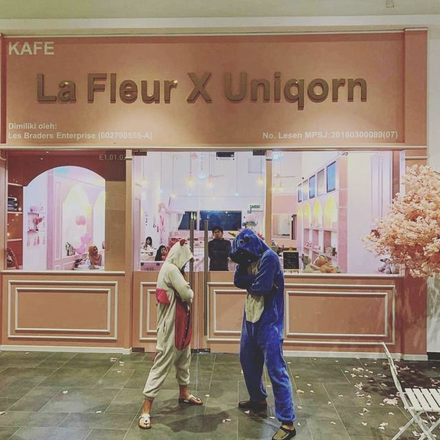 La Fluer x Uniqorn