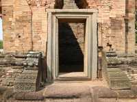 ปราสาทศรีขรภูมิ อ.ศรีขรภูมิ จ.สุรินทร์