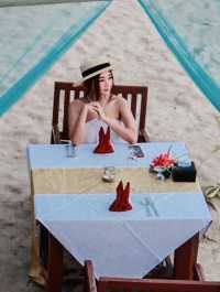 พูลวิลล่าสุดหรูดูพระอาทิตย์ตกดินริมหาดที่เกาะช้าง
