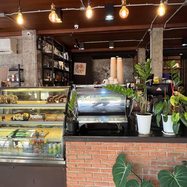 เฌอบาร์ คาเฟ่ใกล้วัด @แพร่