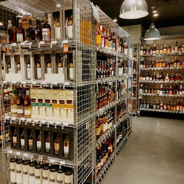 元町WHISKY

神戸　ウィスキー専門店