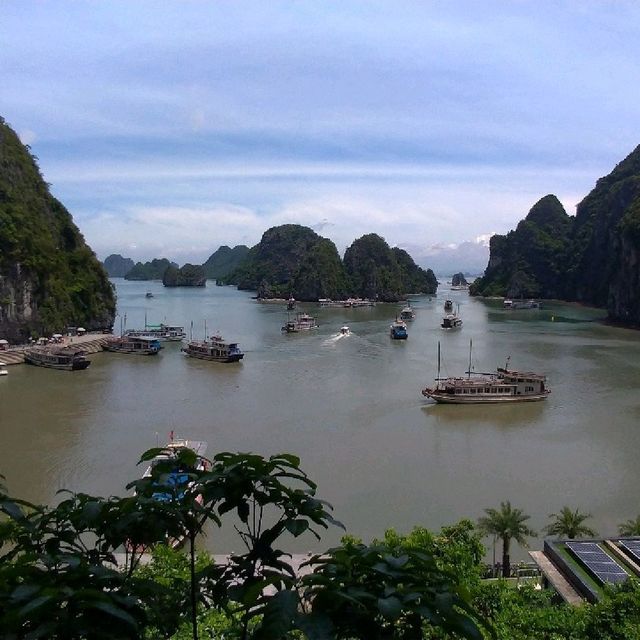 北越下龍灣必玩景點—驚奇洞HANG SUNG SOT