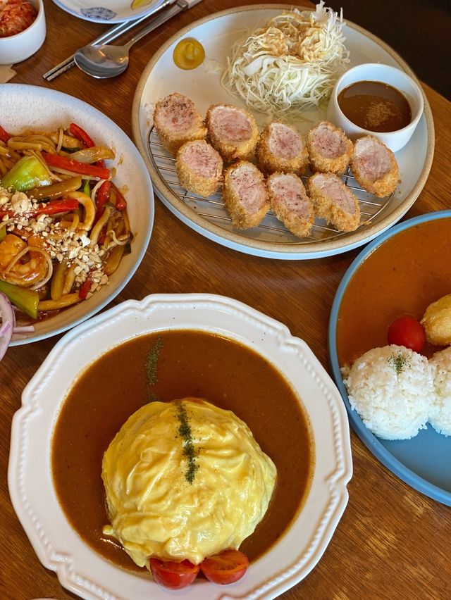 식탁 위의 작은 여행 ‘경주 료코’ 🍽 식탁 위의 작은 여행 ‘경주 료코’ 🍽