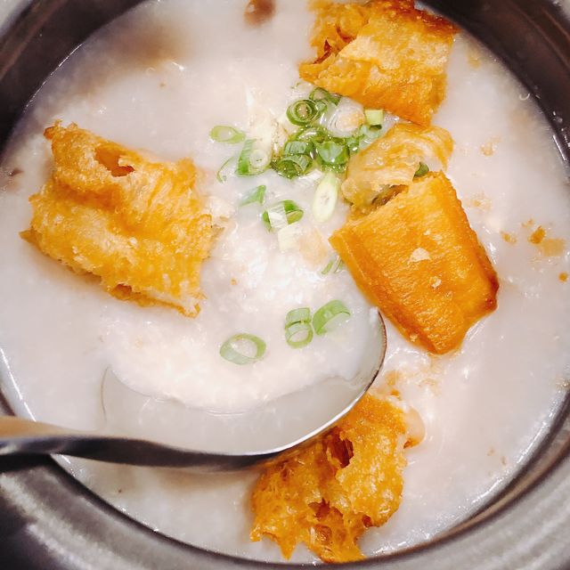 新鮮又美味的粥品🤤😋 Twelve Basket Congee Hot Pot Sun Yat-Sen 十二籃粥火鍋 逸仙店